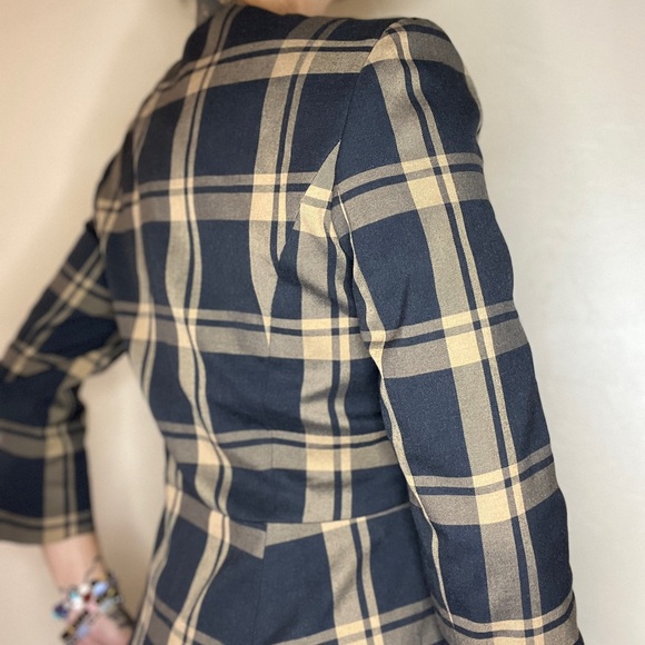 Plaid Tan Preston New York Women's Blazer Jacket - Picture 2 of 5